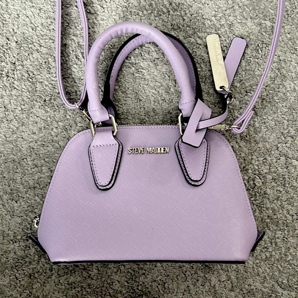 Steve madden mini bag , lavender color .